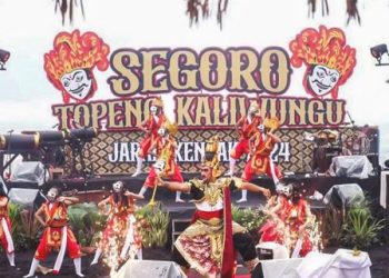 Festival Topeng Segoro di Pantai Watu Pecak Lumajang Akhir Pekan Ini