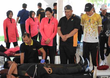 Jelang HUT Bhayangkara, Polisi dan TNI Tuban Sumbang Darah secara Kompak