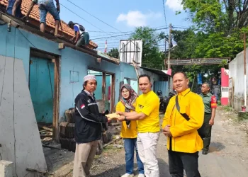 DPD Partai Golkar Magetan Berikan Bantuan bagi Warga Terdampak Penggusuran Maospati