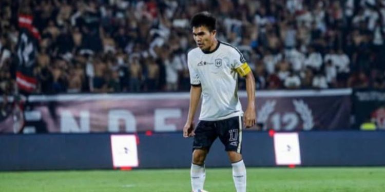 Paulo Sitanggang Bergabung dengan Madura United, Skuad Laskar Sape Kerrab Semakin Kuat