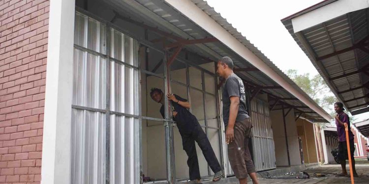 Pemkab Kediri Aktifkan Sentra Pedagang Kaki Lima Simpang Lima Gumul