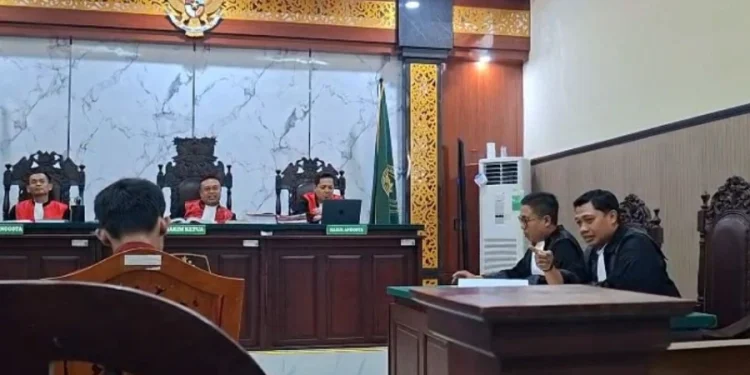 Terdakwa Bantah Rencana dan Mengklaim Hanya Ingin Melukai