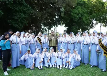 Selamatkan 6000 Anak Tidak Sekolah di Kabupaten Kediri oleh Mas Dhito