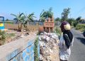 Warga Keluhkan Sampah Menumpuk di Batas Kota Probolinggo, Bau Menyengat dan Cemari Lingkungan