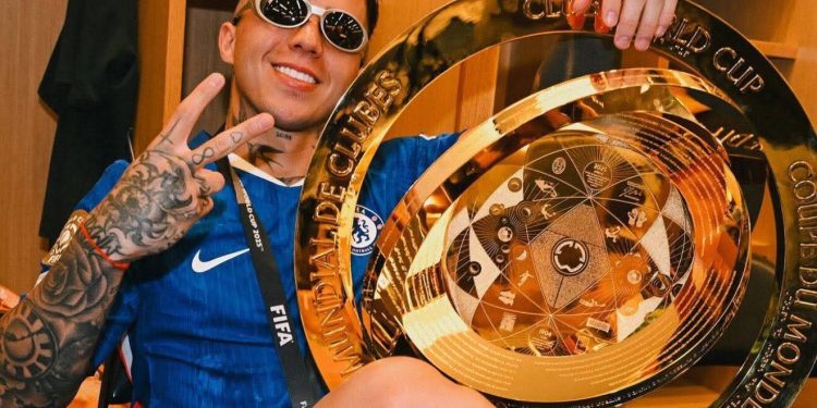 Kawinkan Piala Dunia dan Piala Dunia Antarklub, Enzo Fernandez Jadi Jagoan Final