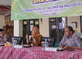 Sekolah Lansia Tangguh di Mojokerto untuk Kesehatan dan Kemandirian Lansia