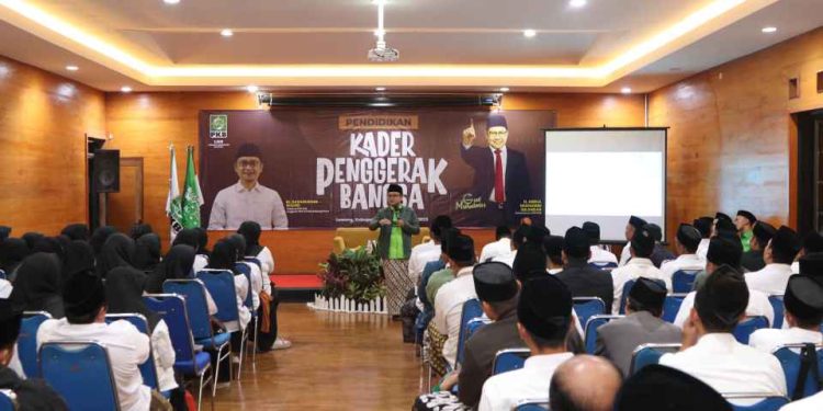 Gembleng Anak Muda Malang Menjadi Pemimpin Masa Depan Tanpa Politik Transaksional