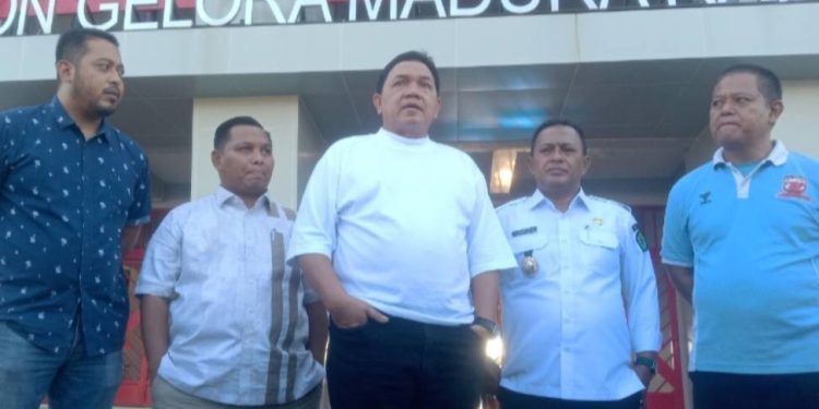 Madura United Pastikan Bermarkas di Pamekasan Menurut Achsanul Qosasi