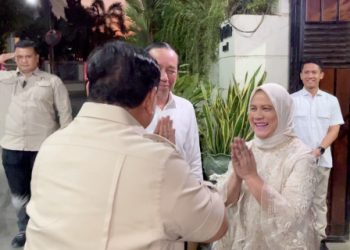 Prabowo Kunjungi Jokowi untuk Menceritakan Negosiasi yang Dijalani