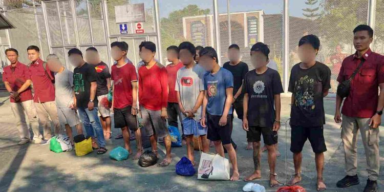 Kapasitas Over, Puluhan Warga Binaan Rutan Gresik Pindah ke LP Madiun