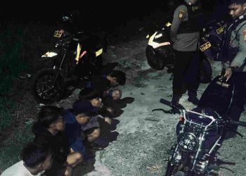 Polisi Bubarkan Balap Liar di Kedamean Gresik, Amankan Empat Motor dan Enam Pemuda