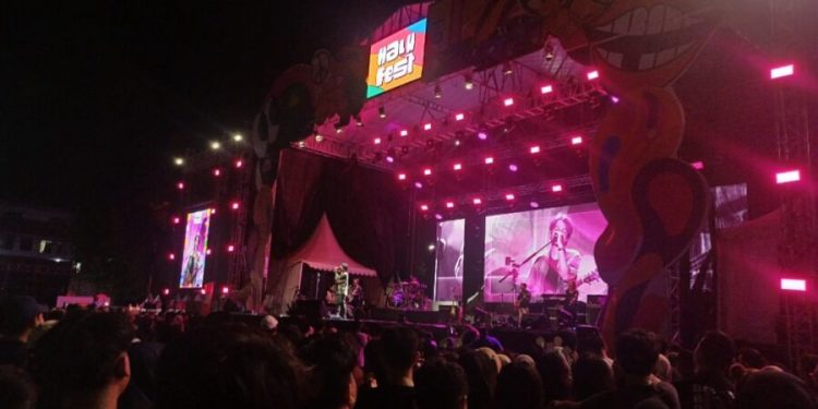 Kombinasi Musik dan Komedi Konser Surabaya Juli NDX A.K.A dan Dodit Bersama The Band