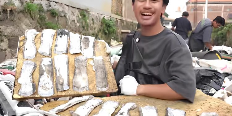 Sampah Pembalut Menumpuk di Sungai, Banyak Perempuan Masih Kurang Peduli Kebersihan