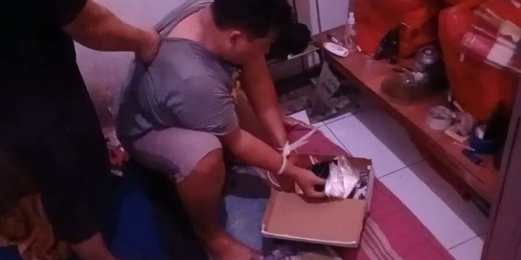 Jaringan Pengedar Ganja Lintas Provinsi Dibongkar, 2,1 Kilogram Ganja Ditemukan di Mojokerto