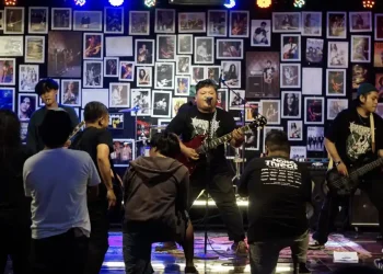 EP Album Distorsipeta Suarakan Isu Sosial dan Politik oleh Hammerhead Blitar