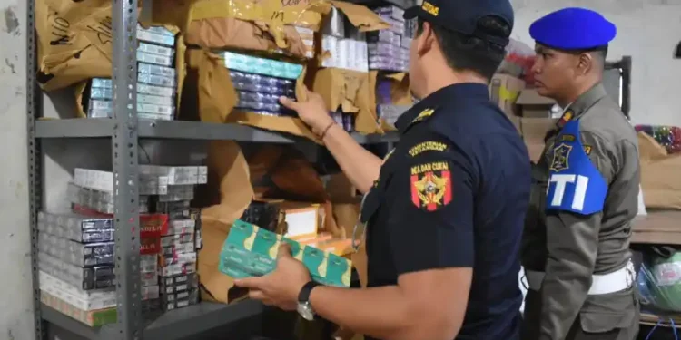 500 Ribu Batang Rokok Ilegal Disita di Surabaya Berdasarkan Laporan Warga