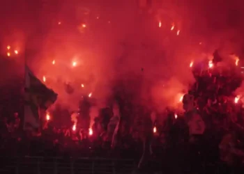 Bonek dan Bonita Energi Positif Persebaya di Setiap Pertandingan
