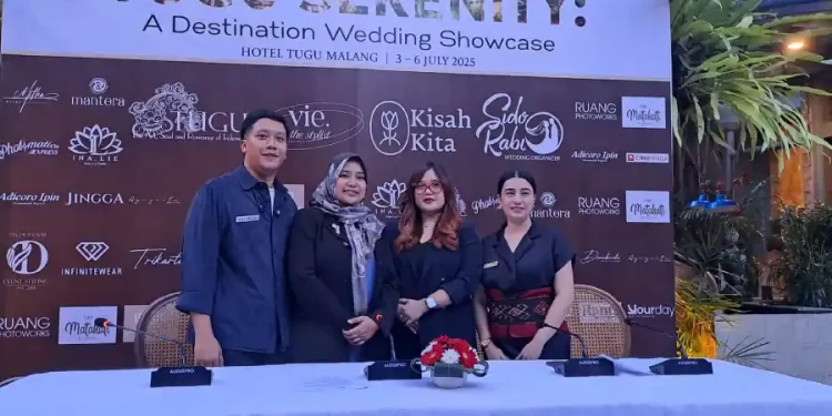 Kolaborasi Menarik Gabungkan Konsep Pernikahan Adat dan Modern Secara Praktis