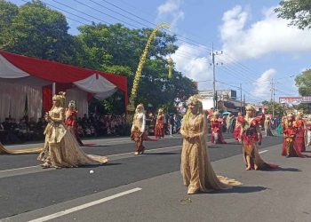 1.000 Pelajar Banyuwangi Ikuti Karnaval Kebangsaan dan Tampilkan Budaya Nusantara