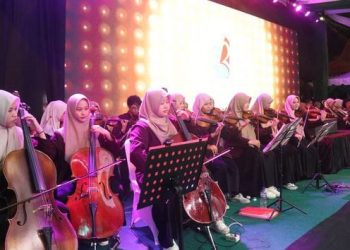 Orkestra Ponpes Darul Falah Menarik Perhatian di Hari Jadi ke-529 Ponorogo