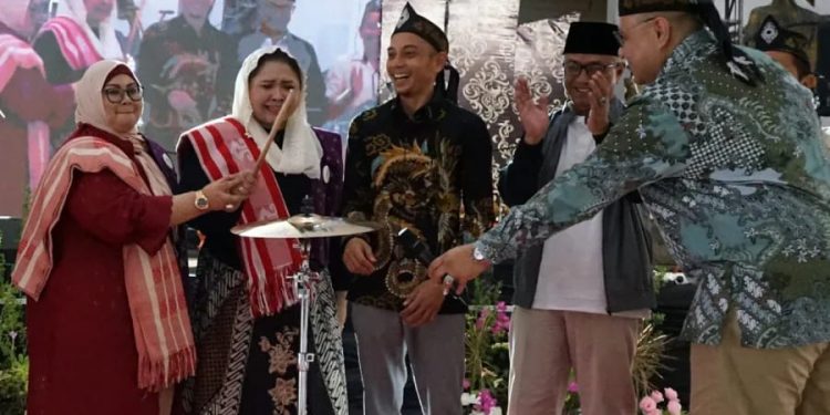 Kota Kediri Rayakan Kemerdekaan Melalui Festival Musik dan Budaya