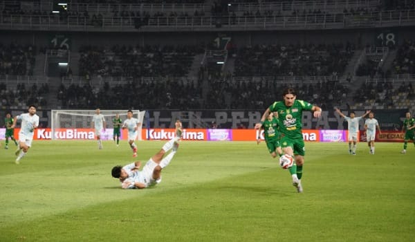Bonek Minta Dejan Kembali Jadi Striker, Tanggapan Eduardo Perez D’Surya