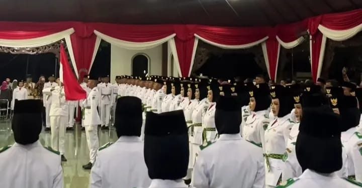 74 Anggota Paskibraka Pamekasan Dilantik