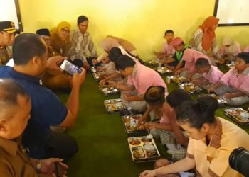 3.000 Siswa SD dan SMP di Blitar Dapat Makan Bergizi Gratis