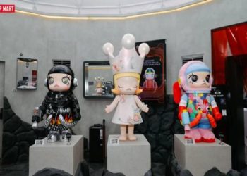 Pameran MEGA SPACE MOLLY Hello Moon Hadir di Jakarta