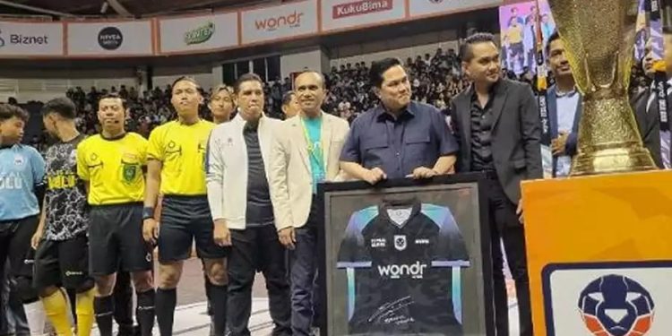 Erick Thohir Dukung Pembinaan Atlet Muda dan Kepemimpinan Pelajar di Final Futsal Surabaya