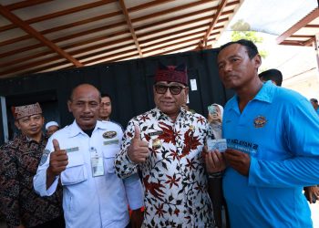 Permudah Nelayan, Pemkab Banyuwangi Urus e-Pas Kecil Gratis di Kampung Pesisir