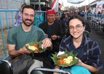 Festival Sego Lemeng dan Kopi Uthek Banyuwangi Menggugah Minat Wisatawan Mancanegara