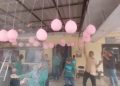Anggota PWI Mojokerto Berebut Balon Uang dalam Peringatan Maulid Nabi
