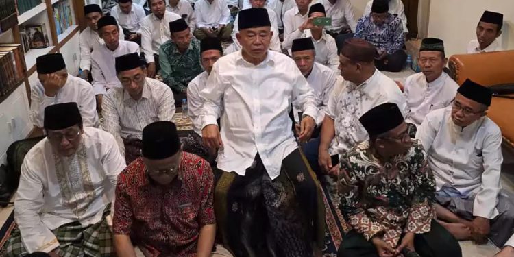 Istighosah Doakan Damai Indonesia di Depan Grahadi Pindah ke Ponpes Ini