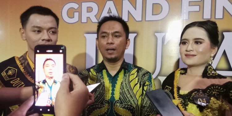 Dimas dan Dilla Duta Golkar Bondowoso 2025 Ady Kriesna Politik untuk Sejahterakan Rakyat