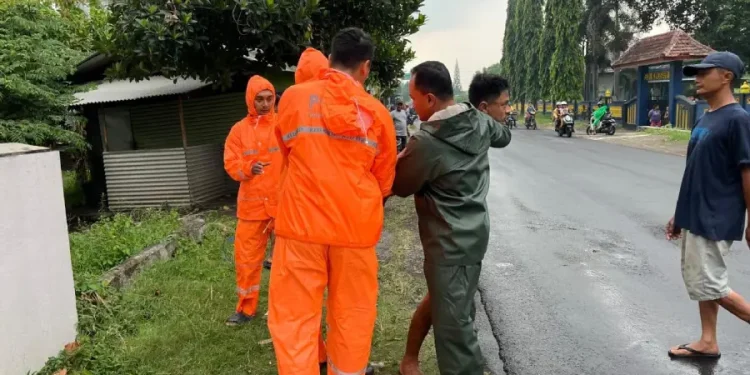 Anak Kecil Terluka, ODGJ Diamankan Satpol PP di Desa Wonosari Kediri