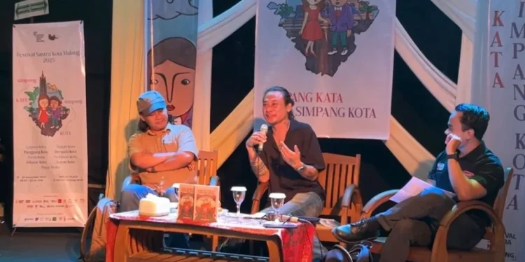 Pengakuan Gaptek Menulis Novel Kolaborasi AI di Tengah Arus Distopia