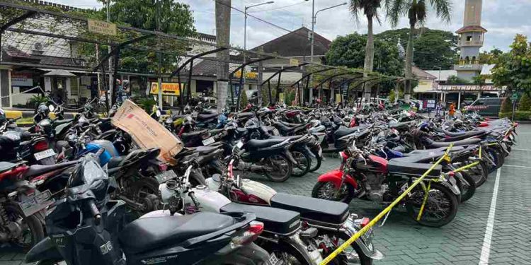 Ratusan Motor di Malang Terjaring Balap Liar Dapat Diambil Setelah Operasi Zebra