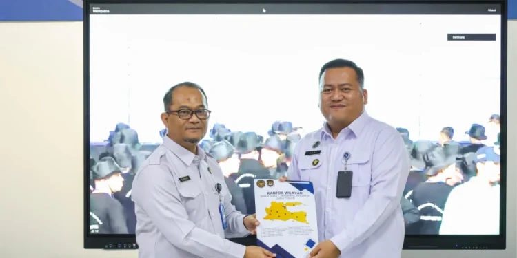 30 Pegawai Imigrasi Ponorogo Dapat Penghargaan Anugerah Wira Wibawa Dharmesti Nasional