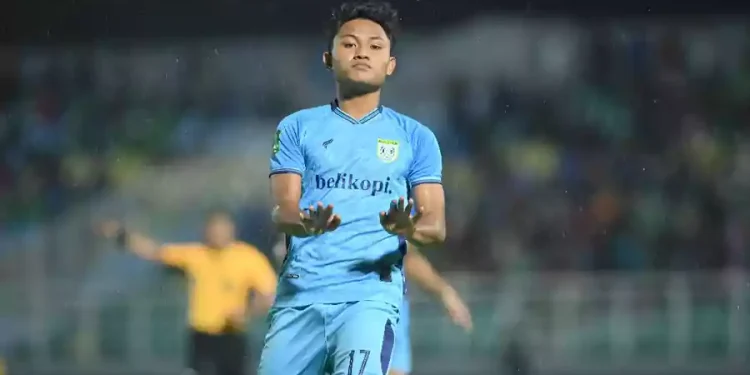 Kemenangan Penting Persela Atas Deltras Meski Dua Gol Dianulir