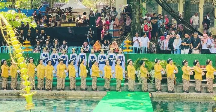 Siraman Waranggono Kembali di Tuban, Tradisi Sakral Wisuda Penari Tayub