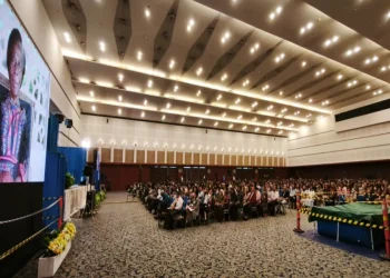 Ibadah Murni di Surabaya Dihadiri Ribuan Umat