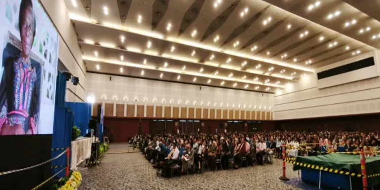 Ibadah Murni di Surabaya Dihadiri Ribuan Umat