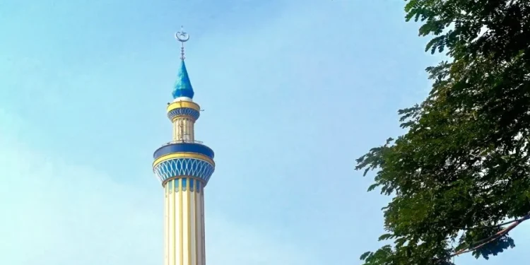 Prakiraan Cuaca Surabaya Sidoarjo dan Gresik 2 Januari 2026