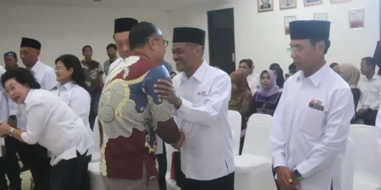 Wali Kota Eri Cahyadi Lantik PMI Surabaya Siapkan Donor Darah di Kampung Pancasila