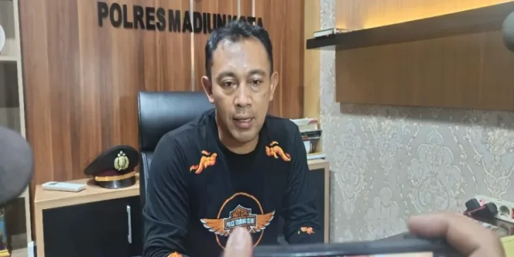 Fakta Baru Penusukan Madiun, Pisau Lipat Pelaku Dibeli Daring dan Dibuang ke Selokan