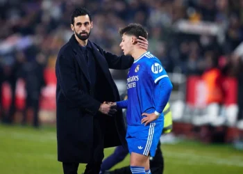 Real Madrid Dikalahkan Tim Segunda, Mula Badai Baru untuk Alvaro Arbeloa