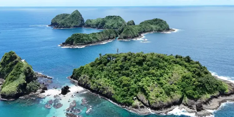 Pulau Bedil Banyuwangi Semakin Populer Dijuluki Raja Ampat di Jawa Timur